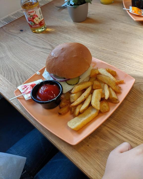 Eskinivvach Burger Eisenach